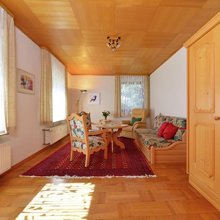 Quaint Apartment In Eimelrod Near Lake And Water Sports Вилинген Екстериор снимка