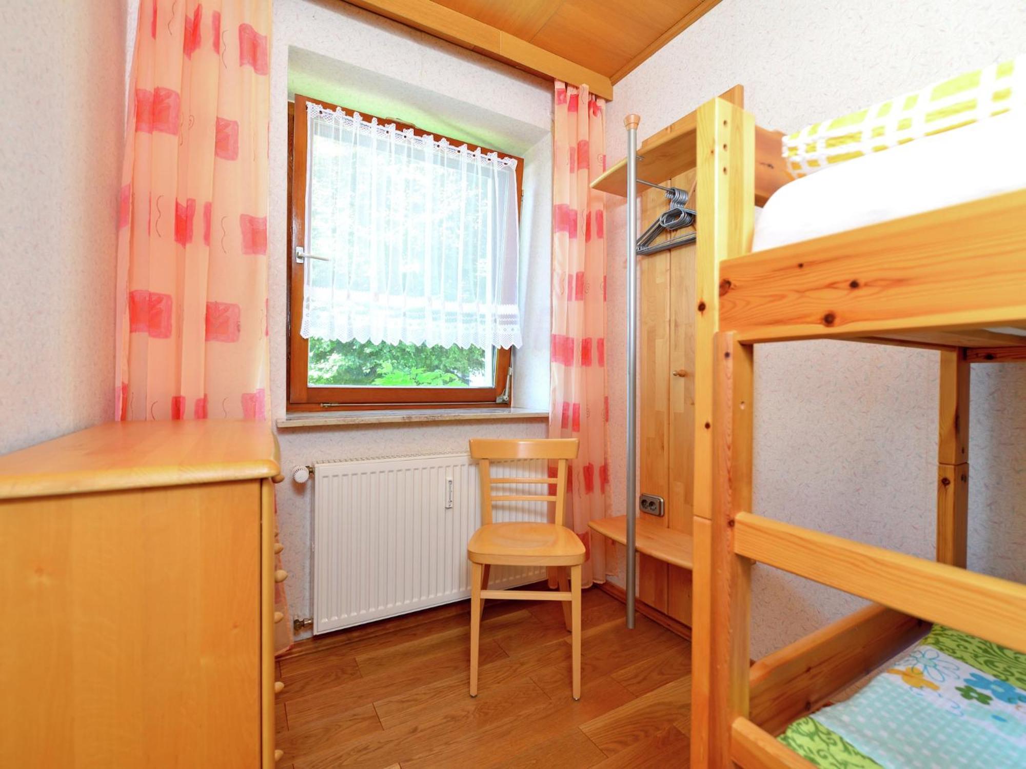 Quaint Apartment In Eimelrod Near Lake And Water Sports Вилинген Екстериор снимка