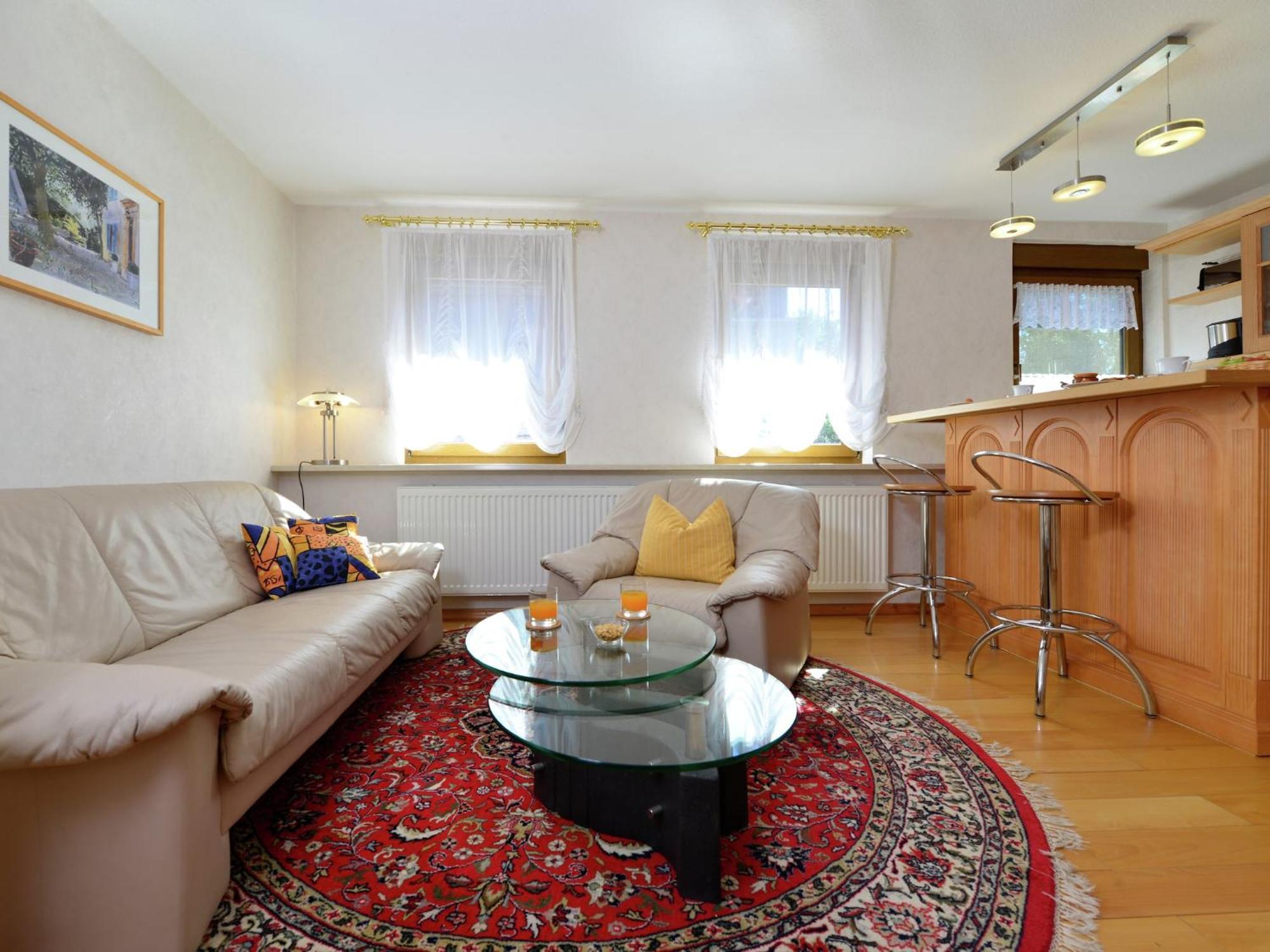 Quaint Apartment In Eimelrod Near Lake And Water Sports Вилинген Екстериор снимка