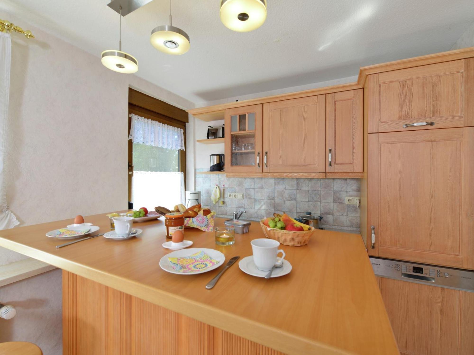 Quaint Apartment In Eimelrod Near Lake And Water Sports Вилинген Екстериор снимка